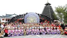 广西艺术学校师生参加“壮族三月三·八桂嘉年华”开幕式演出活动