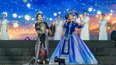 我校声乐教师韦晴晴倾情献唱“广西三月三·八桂嘉年华”闭幕式暨“2025大地飞歌”盛典