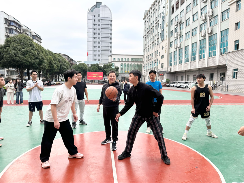 2025-12-27 11:25:10.938000