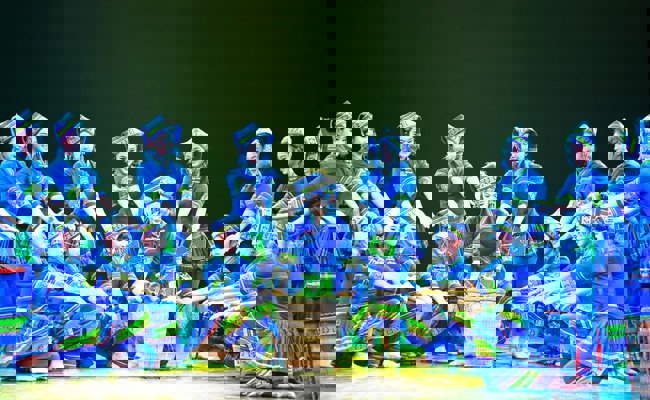 青春舞韵绽芳华 逐梦征程启新章