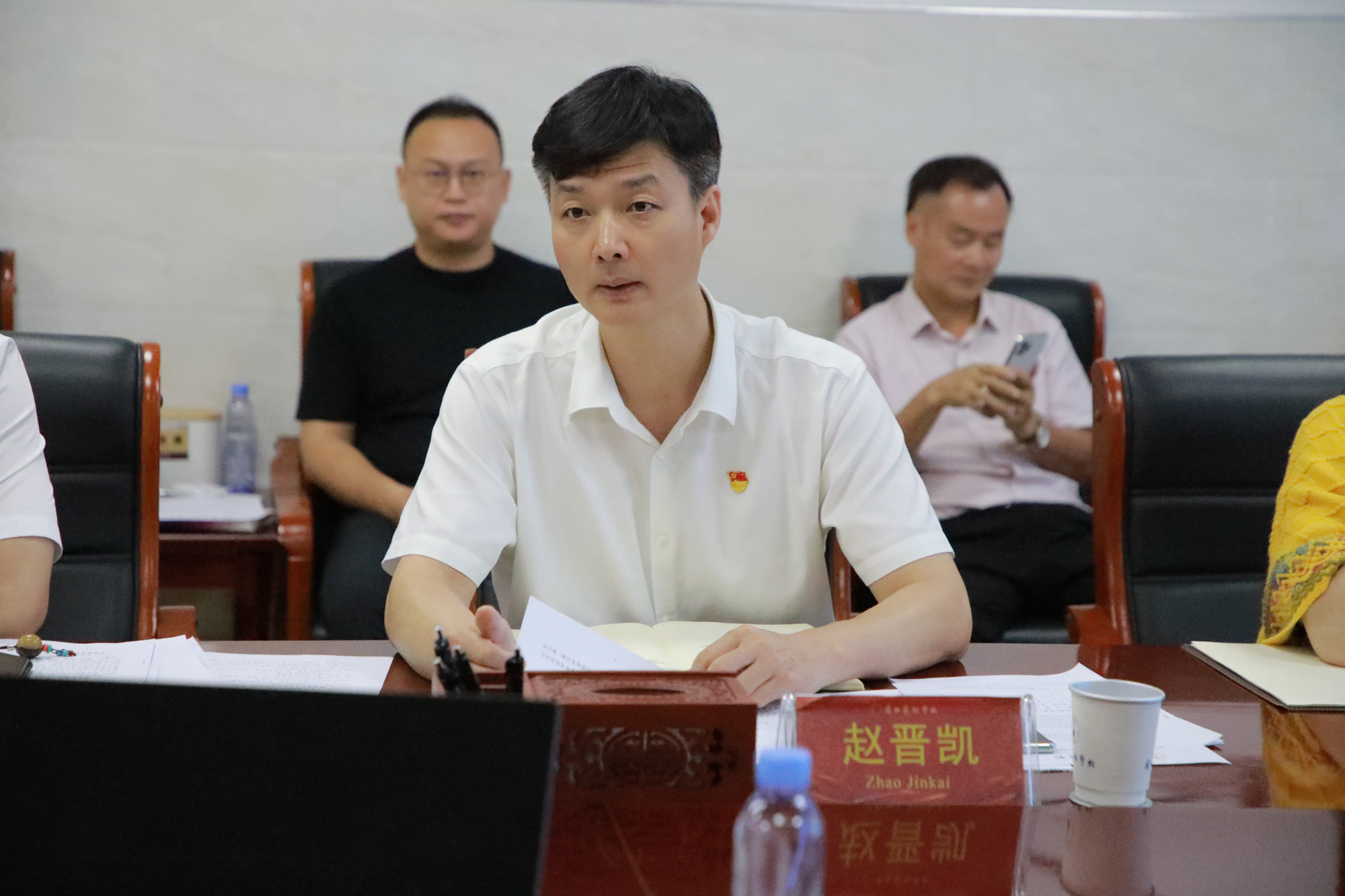 C:/Users/lenovo/Desktop/微信公众号推文/20260609微信推文/自治区教育厅调研组莅临广西艺术学校调研中职教育改革发展工作 （压缩）(1)/微信图片_20260525174733_274_2.jpg微信图片_20260525174733_274_2